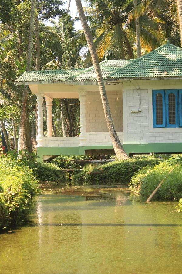 The Temple Tree Varkala Apartment Exterior photo